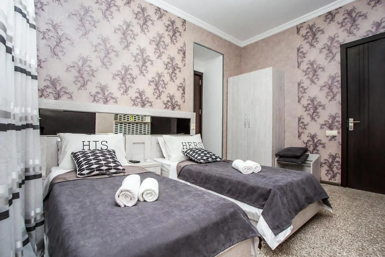 Teatron Hotell Tbilisi